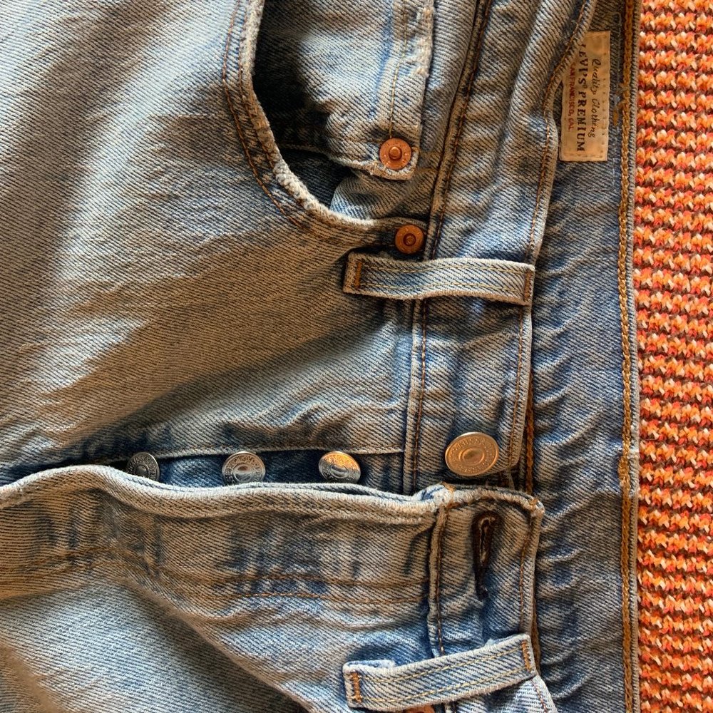 Levi's Wedgie High Rise- Shutup